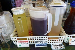 オリーブ - りんご酢ドリンク、黒酢ぶどう＆ベリーミックス、リンゴジュース