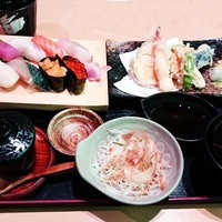 大漁市場 なるみ乃 薬院店 - 大漁寿司御膳1980円也
