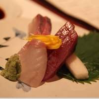 馳走いなせや - 造り　すずき、ヒラマサ、鰹