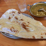 アイエヌキッチン - 大きいナン♫