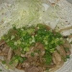 バハティー板花 - 豚ネギ塩炒め