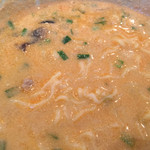鉄龍山 - タラコを煮るとこうなるよね。みたいな仕上がりのスープ。アクを取らないで作ってるのかな？みたいな。