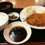 宮本むなし - ジャンボトンカツ定食620円