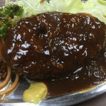 桃乳舎 - 凄い存在感！