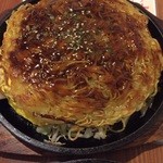 華び - お好み焼きそば（バリバリ生麺）750円