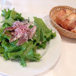 シェ・トト - 前菜イワシのマリネとバゲット