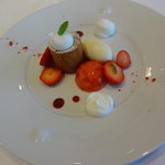 ラ・フェット ひらまつ - ランチ　デザート　苺のシフォンケーキ