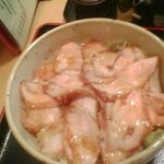 はせ川 - トントロ丼