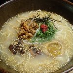 Kagoshima Men Hayato - 珍しい?!ゆずの香りのするラーメン