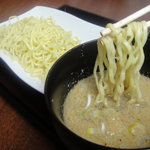 ごはんや こめ八 - カレーに続きつけ麺食べ放題がスタート！！