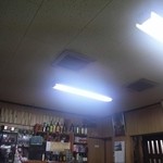 味家 - 店内の様子（お客さんそこそこ居たのでこんなアングル）