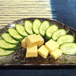 てげてげ - チーズと豆腐の味噌漬け