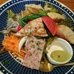  CALLEJERO - Salad Plate