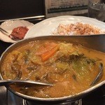 カルダモン． - 蛸、もずく、とまと入りベジタブルカレー