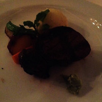 AKARENGA STEAK HOUSE - 石？