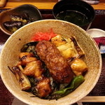 Binchoutan Yakitori Toriyasu - やきとり丼　600円