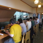 旬魚たつみ - カウンター席