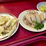 丸林魯肉飯 - 筍の炒め物、バイザンジー（地鶏のボイル）など