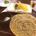 Kirishitasoba Yabu - 天ぷら蕎麦。