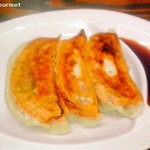 餃子の並商 - 焼餃子 3個盛り (210円)税別