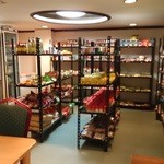 インデアンレストラン  ニューミラ - 食材も少しだけ売ってます