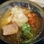 焼肉ホルモン 塩竈 - 冷麺