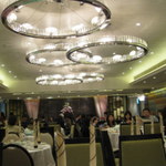 八月軒 - おしゃれな店内