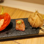 日本料理 みや  - 27年7月　八寸　鹿児島牛醤油焼き、ホオズキトマト