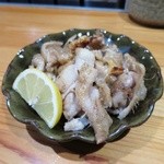 やすらぎ居酒屋　はる - 鳥皮塩焼４００円