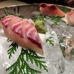 kaisenrobatashansu - 造り三種盛り、ふえ鯛