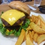 炭火焼ハンバーガー＆ステーキ チェリーズ - ダブルチーズバーガー １８００円