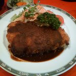 レストラン三澤亭 - ポークカツデミ