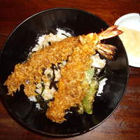 十二段家 本店 - 大えび天丼　京都にしては少々辛口ですが、出し巻き、味噌汁、漬物、お腹一杯になりました。