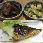Ishokuya Yukichan - 肉・青菜と海老・焼き鯖(H27.4)