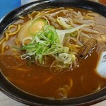 うどんのいなや - 中華みそ+煮玉子