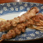 巴屋 - 鶏串焼き（皮）