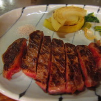 人形町今半 本店 - ステーキ￥2,808（税抜き）