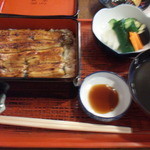 40044047 - うな重（うなぎ約70g、きもすい付）