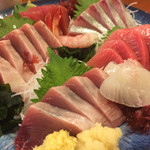 あじ処 春 - お刺身2人前