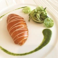 コンヴィヴィアリテ - お魚料理にホタテと海老のムース乗せ♡
                    まいう〜\( ˆoˆ )/