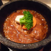 北新地 すがはら - 煮込みハンバーグ（アップ）