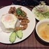 本格タイ料理バル プアン 三軒茶屋