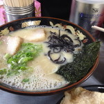 栗ちゃん - ラーメン全景。