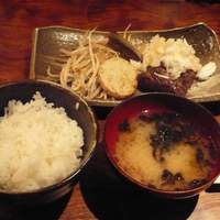 円居 新橋 - 牛ハラミステーキ　980円