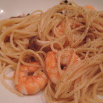 bistro D - エビとキノコのペペロンチーノ
      ここのパスタはほんとハズレがないなぁ～