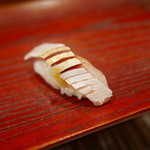 鮨匠 のむら - ワラサ（1日寝かせた）