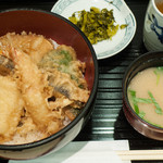 天ぷら　つな八 - 天丼(海老・いか・白身魚・野菜三品)：1,080円／2015年7月