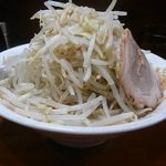 ラーメン野菜増し 730円（2015/07）
