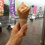 道の駅加子母 - トマトソフトクリーム300円