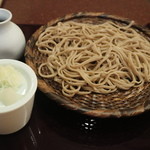 八千代 - 田舎蕎麦全景